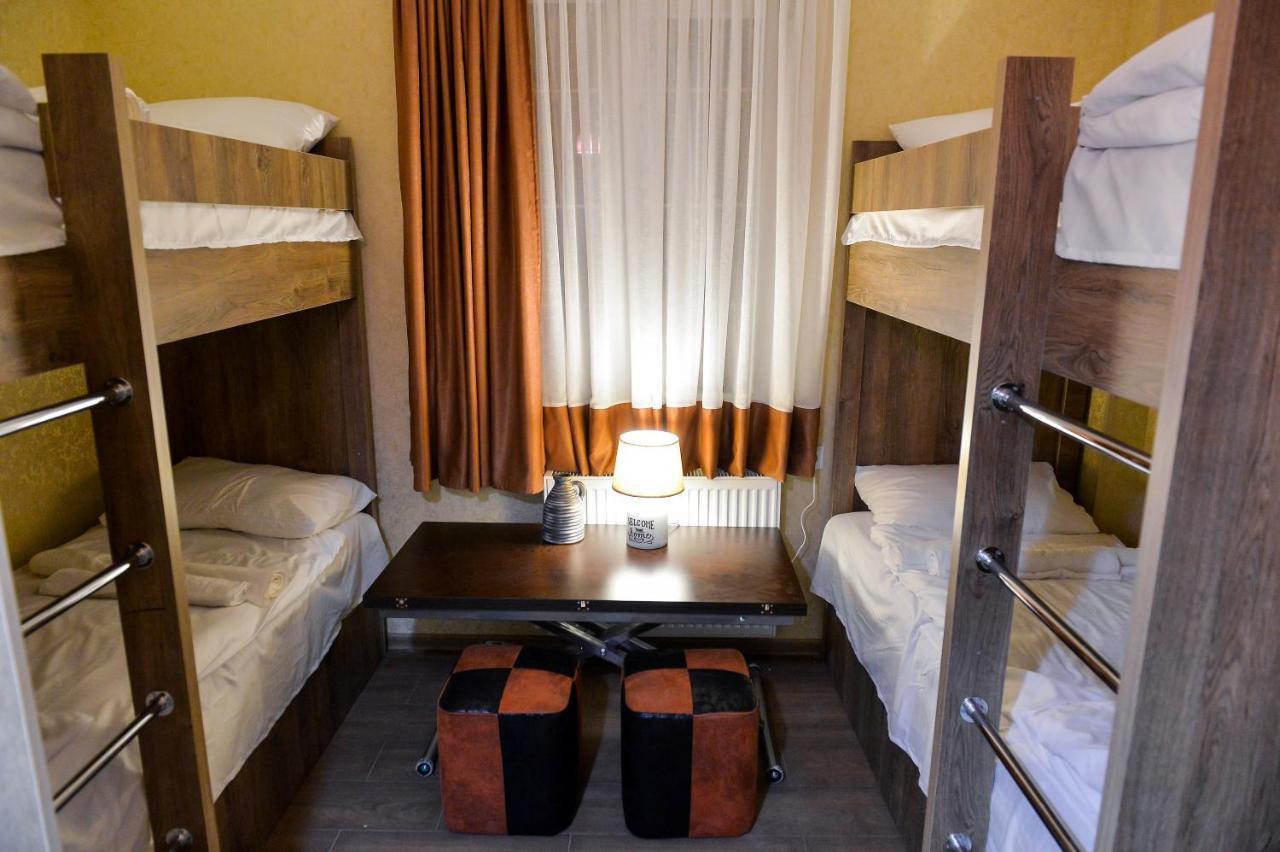 Hostel Look Kutaisi Ngoại thất bức ảnh
