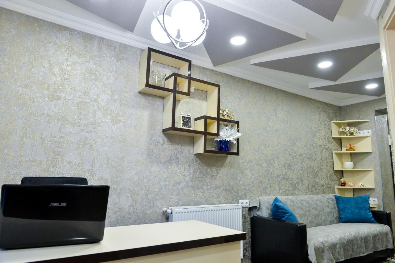 Hostel Look Kutaisi Ngoại thất bức ảnh
