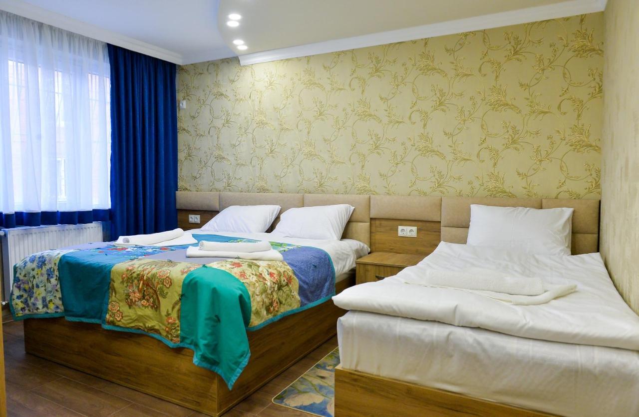 Hostel Look Kutaisi Ngoại thất bức ảnh