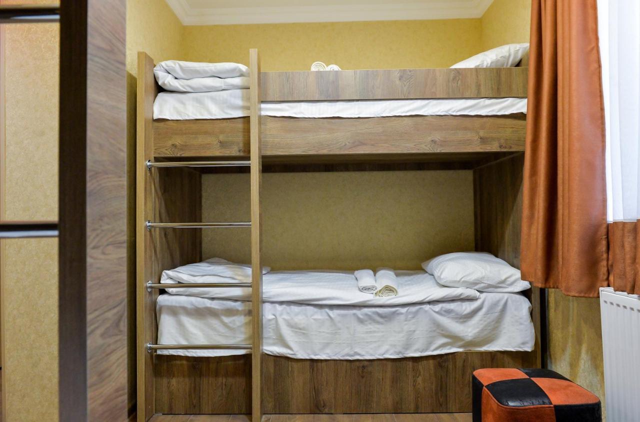 Hostel Look Kutaisi Ngoại thất bức ảnh